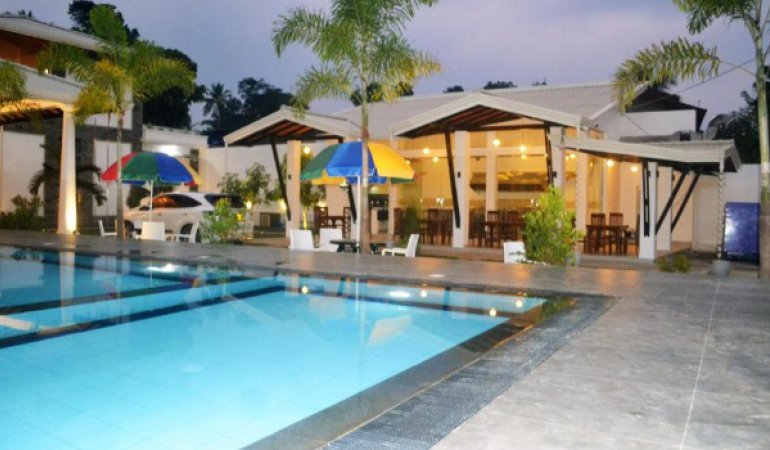 Dumindu Hotel